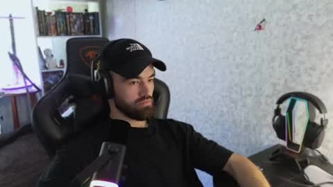 Ask me online show from 11, 9, 2025