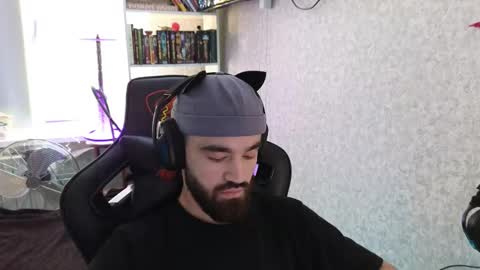 Ask me online show from 11, 10, 2025