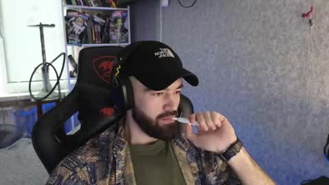 Ask me online show from 17, 12, 2025