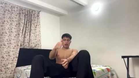 Juan Pablo-independent model online show from 25, 4, 2026