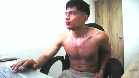 Snapshot of _sexy_jack chatting on 10, 6, 2026 Juan Pablo-independent model online show from 10, 6, 2026