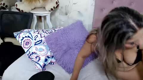 Snapshot of _sexyredhead_ chatting on 7, 3, 2025 KATA online show from 7, 3, 2025