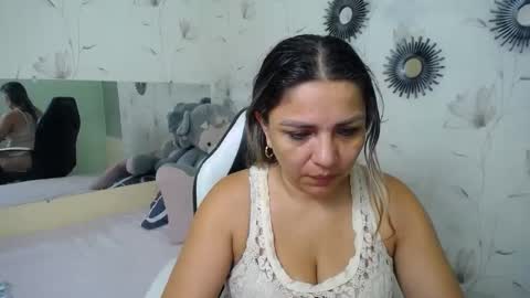 Snapshot of _sexyredhead_ chatting on 20, 10, 2025 KATA online show from 20, 10, 2025