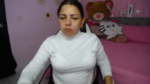 Snapshot of _sexyredhead_ chatting on 2, 11, 2025 KATA online show from 2, 11, 2025