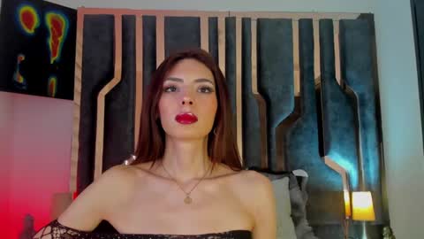 _silvia_vega_ online show from 15, 12, 2024