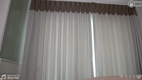 Snapshot of _sirine_ chatting on 23, 1, 2025 Marinette online show from 23, 1, 2025