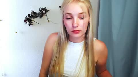 Snapshot of _snow_queen__ chatting on 21, 5, 2026 Rachel online show from 21, 5, 2026