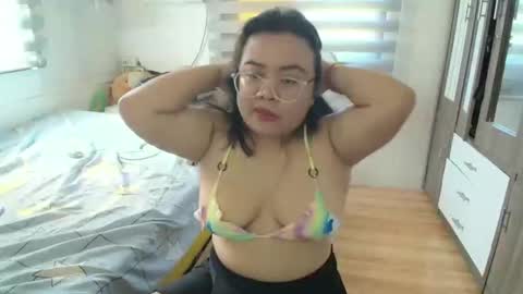 Anya online show from 28, 4, 2026