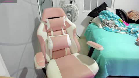 Sophia online show from 3, 3, 2025