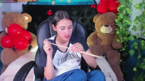 Snapshot of _sophie__miller chatting on 19, 2, 2025 Sophie online show from 19, 2, 2025