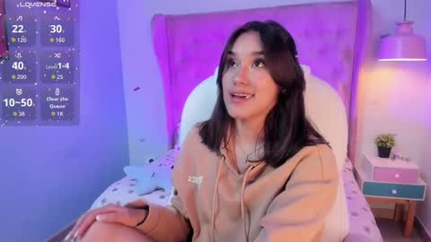 Snapshot of _sophie__miller chatting on 27, 9, 2025 Sophie online show from 27, 9, 2025