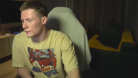 OLIVERpvt is open online show from 23, 11, 2025