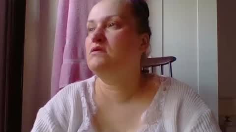 Melisa online show from 10, 3, 2025