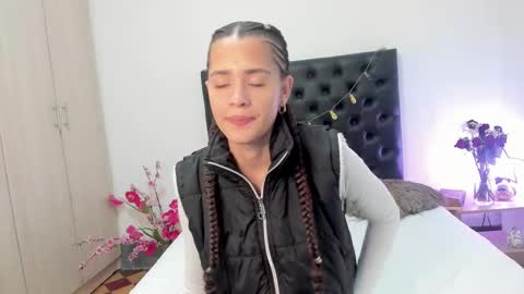 Sussi online show from 20, 2, 2025