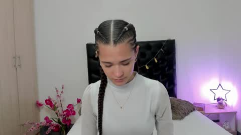 Sussi online show from 21, 2, 2025