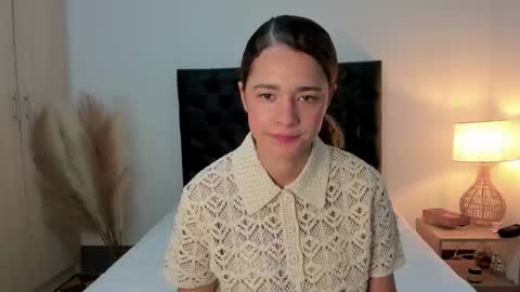 Sussi online show from 9, 10, 2025