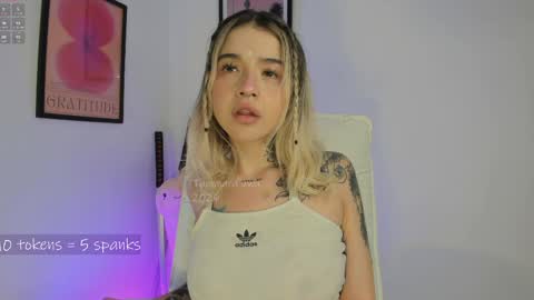 _tammarra_ online show from 20, 4, 2026