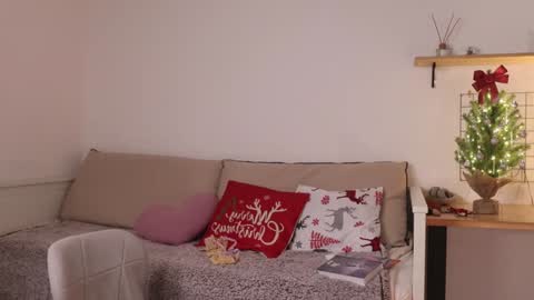 Annie online show from 28, 12, 2024