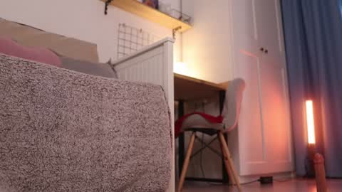 Annie online show from 17, 1, 2025