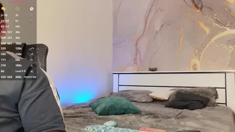 Tenderpassion online show from 31, 10, 2025