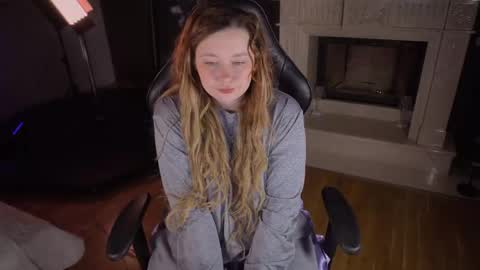 MIRA online show from 12, 4, 2026