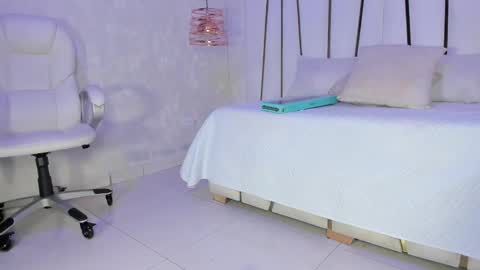 Rousse  online show from 16, 2, 2025