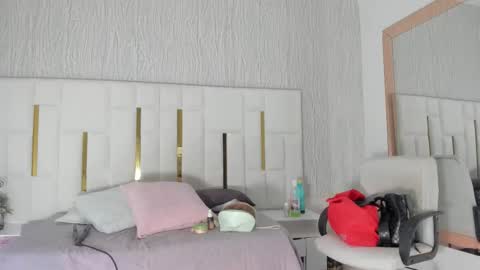 Rousse  online show from 10, 1, 2026