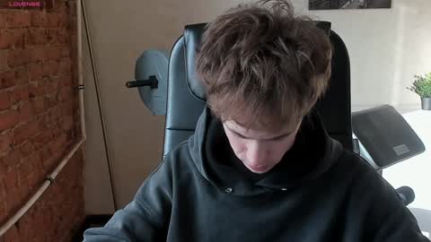 Snapshot of _tokyo_ghoul chatting on 7, 2, 2025 _tokyo_ghoul online show from 7, 2, 2025