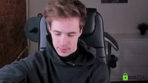 _tokyo_ghoul online show from 21, 12, 2025