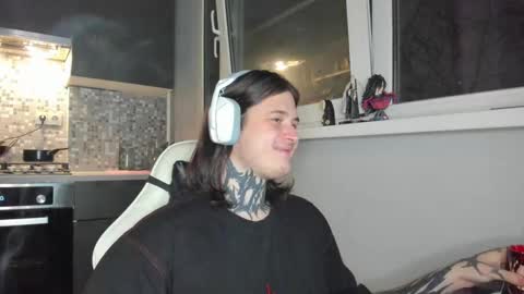 _torfin_ online show from 5, 3, 2025