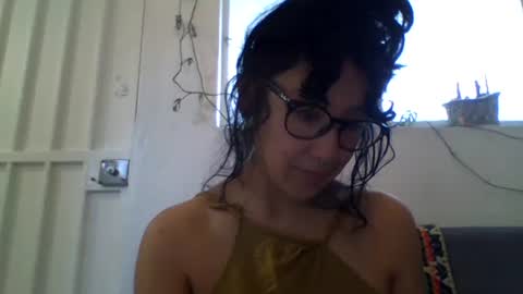 _tutti_frutti_ online show from 1, 1, 2025