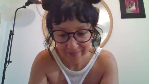 _tutti_frutti_ online show from 21, 4, 2026