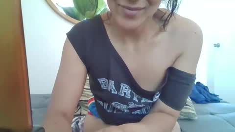 _tutti_frutti_ online show from 23, 4, 2026