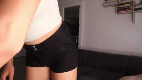 Anastasia Vahos online show from 15, 7, 2026
