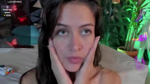 Snapshot of _valentina_69 chatting on 10, 12, 2024 _valentina_69 online show from 10, 12, 2024