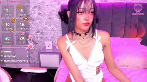 Snapshot of _valuu chatting on 11, 3, 2025 Valuu online show from 11, 3, 2025