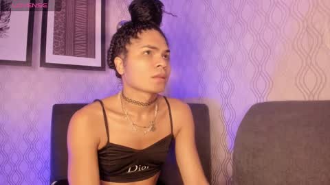 Snapshot of _vennuss_ chatting on 5, 2, 2025 Venus online show from 5, 2, 2025