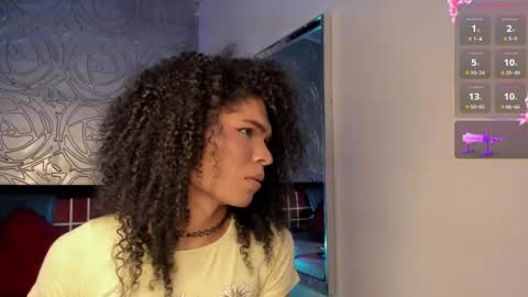 Snapshot of _vennuss_ chatting on 5, 11, 2025 Venus online show from 5, 11, 2025