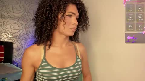 Snapshot of _vennuss_ chatting on 9, 11, 2025 Venus online show from 9, 11, 2025