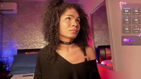 Snapshot of _vennuss_ chatting on 24, 11, 2025 Venus online show from 24, 11, 2025