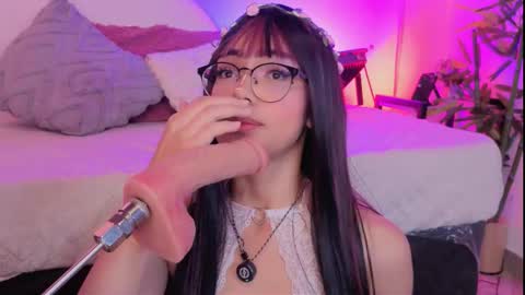   online show from 7, 3, 2026