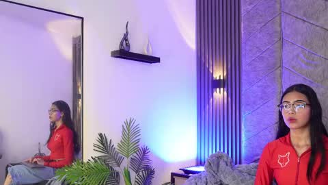   online show from 25, 4, 2026