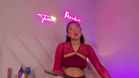 Snapshot of _wendy_x chatting on 3, 11, 2025 _wendy_x online show from 3, 11, 2025