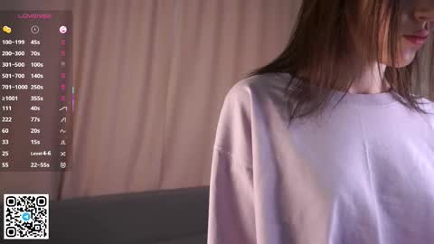 Snapshot of _wicked_game chatting on 4, 10, 2025 Anna online show from 4, 10, 2025