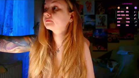 Snapshot of _witch__ chatting on 29, 4, 2026 Enni online show from 29, 4, 2026