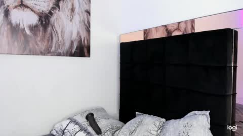 xiimena and danilo online show from 27, 2, 2025