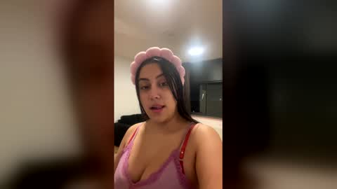 Nicolle online show from 11, 1, 2026