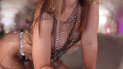 Snapshot of _your_angel chatting on 24, 12, 2024 YOUR ANGEL online show from 24, 12, 2024