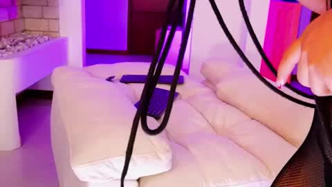 Macca and Ana online show from 2, 2, 2025