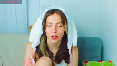 _yourcherrybomb online show from 22, 1, 2025